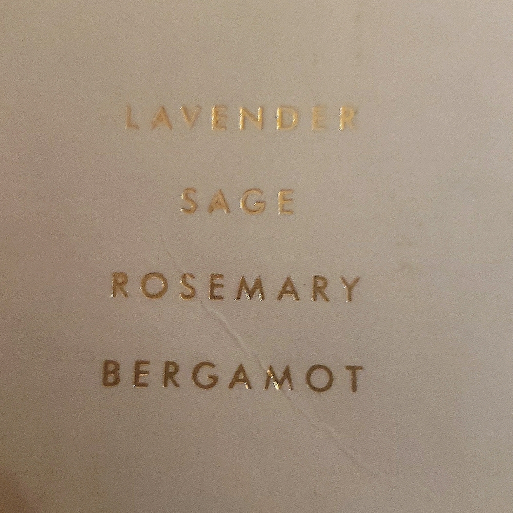 ❤️BUY 5 GET 3 FREE Rifle Paper CO. CHAMPS de FRANCE Soy Candle, 9.5 oz - Picture 5 of 6